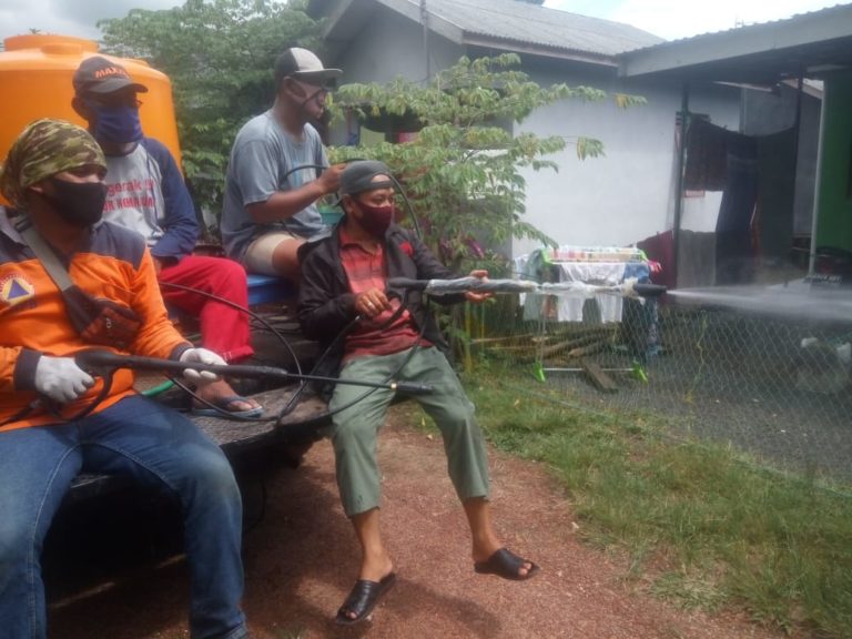 WARGA GAMBUT MELAWAN CORONA