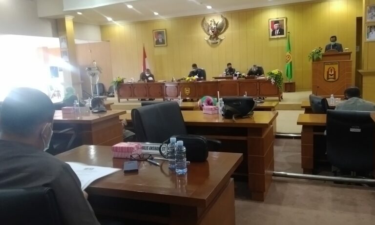 PERSOALAN INSENTIF TENAGA KESEHATAN MENGEMUKA DI RAPAT PARIPURNA, BERIKUT PENJELASAN WAKIL WALI KOTA, KADINKES, DAN KETUA DPRD BANJARBARU