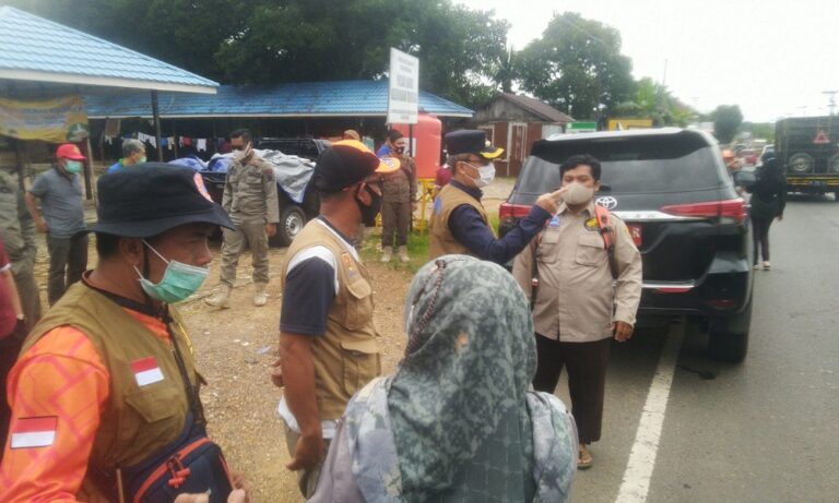 AKSI SOLIDARITAS, PEMKO BANJARBARU SALURKAN BANTUAN BANJIR