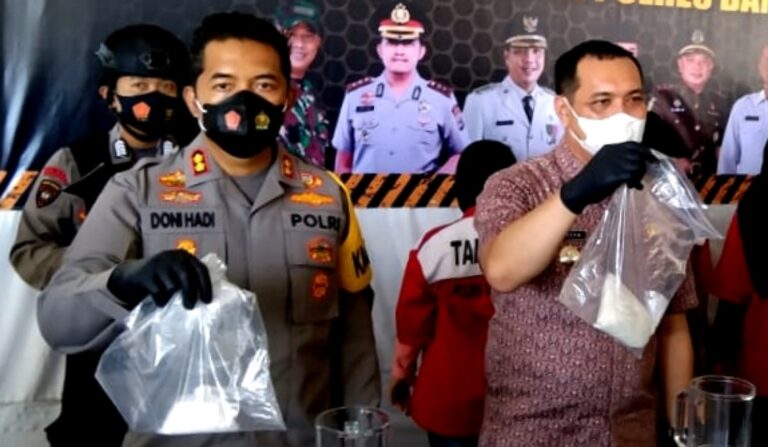 KAPOLRES BANJARBARU: PENJARA SEUMUR HIDUP ATAU HUKUMAN MATI