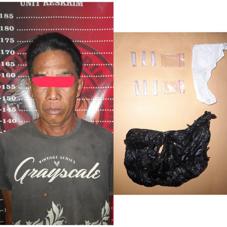 PRIA 50 TAHUN DIBEKUK PETUGAS POLSEK CEMPAKA KARENA MILIKI ENAM PAKET SABU