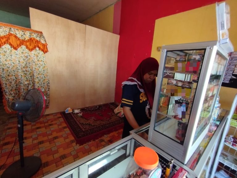 PEDAGANG DI BANJARBARU KETIPU UANG PALSU, KERUGIAN RATUSAN RIBU