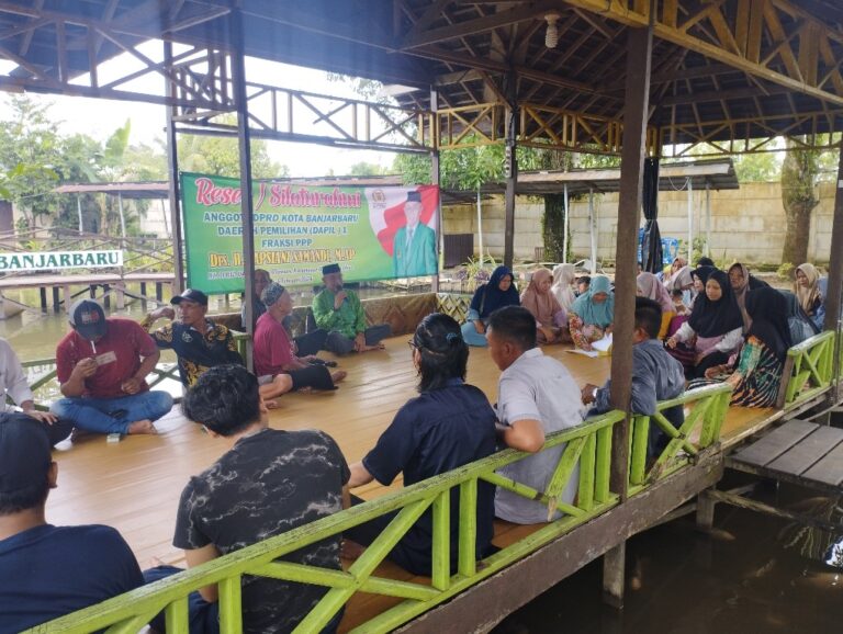 NAPSIANI SAMANDI UPAYAKAN PERKEMBANGAN WISATA KAMPUNG IWAK BANJARBARU