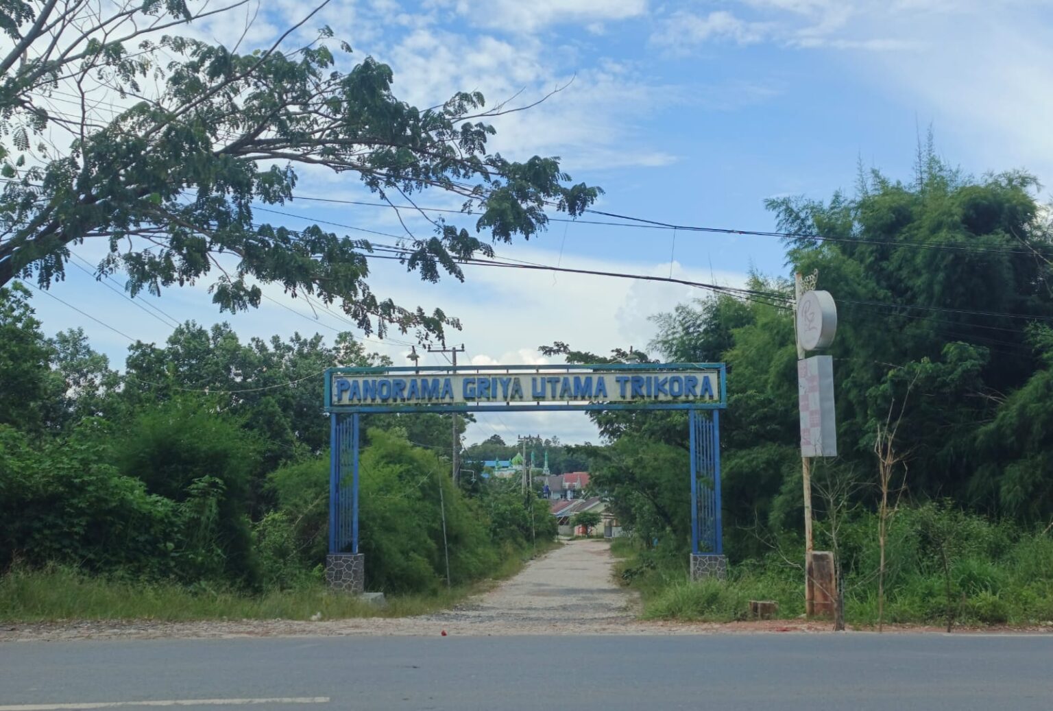 DITUDUH BANGUN RUMAH DI ATAS LAHAN PEMKO, PENGEMBANG KOMPLEK PANORAMA GRIYA UTAMA TRIKORA ANGKAT BICARA
