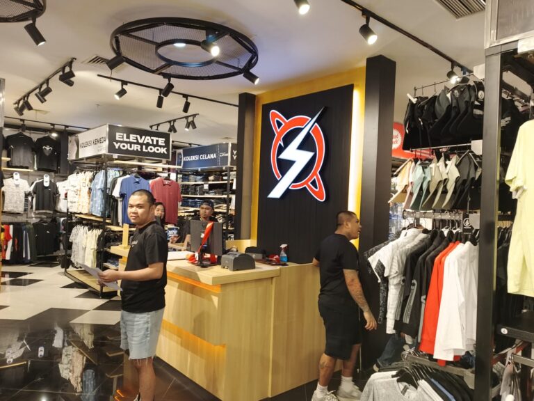 PLANET SURF Q MALL BANJARBARU HADIR DENGAN WAJAH BARU, HADIRKAN PROMO MENARIK