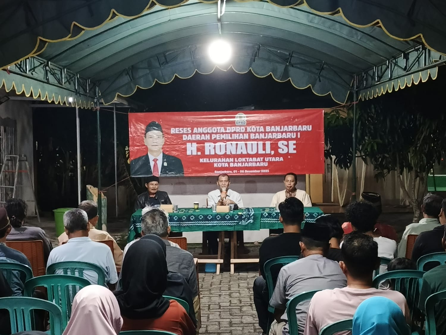 BANYAK ASPIRASI SUDAH TERWUJUD, WARGA RT44 BANJARBARU KINI MINTA PENERANGAN DAN POLISI TIDUR