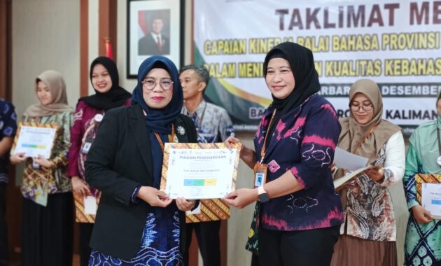 CAPAI KINERJA 100 PERSEN, BALAI BAHASA KALSEL TANCAP GAS PERKUAT LITERASI DAN PELESTARIAN BAHASA DAERAH 1 IMG 20251219 WA0023