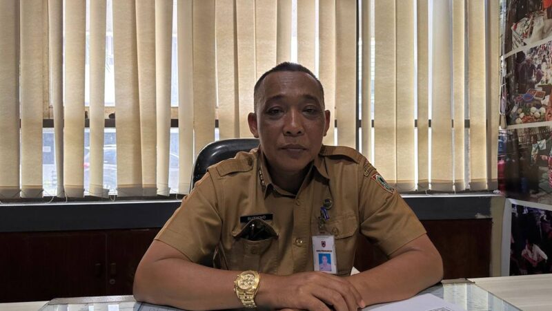 DI TENGAH BANJIR, PEMPROV KALSEL PASTIKAN PASOKAN BAHAN POKOK AMAN DAN HARGA TERKENDALI