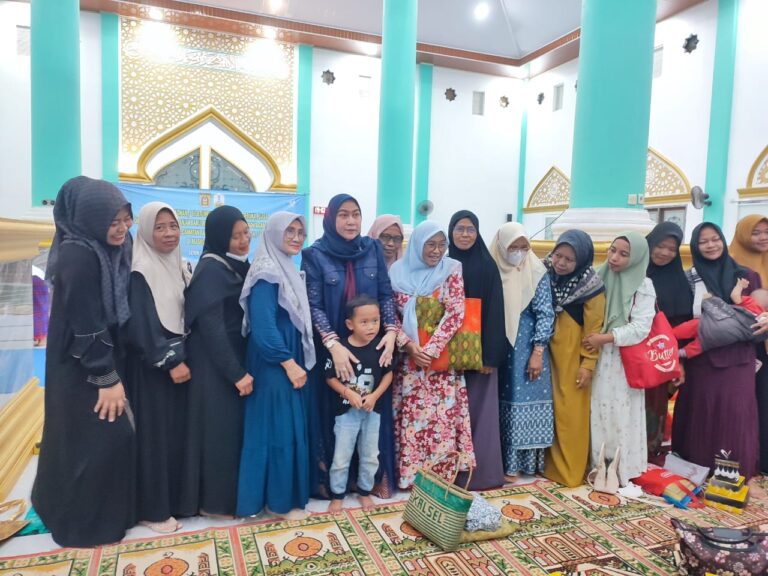 SAFARI RAMADAN DIMULAI, WALI KOTA BANJARBARU AJAK WARGA PERKUAT TOLERANSI DAN KEPEDULIAN