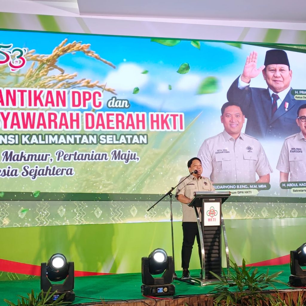 PELANTIKAN DPC HKTI SE-KALSEL, SEKJEN MINTA ORGANISASI IKUT BANTU RELAWAN KARHUTLA 1 1001548003